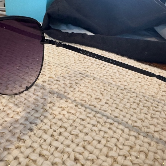 Quay High Key Black Aviator Sunglasses - Picture 3 of 4